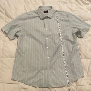 UNTUCKit short sleeve button down